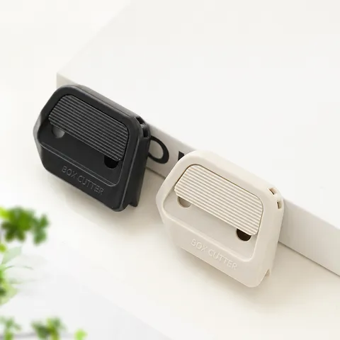 Tagliacarte Magnetico in Ceramica Portatile Creativo Rimbalzo Automatico Coltello da Sballo Express Coltello Utilità Sicuro