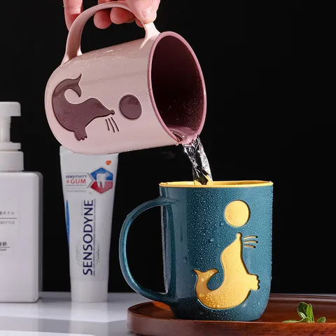 Plastik Cartoon Delfin Mundspülbecher Haushalt Paar Zahnbürstenbecher Einfach Tragbarer Wasserbecher Für Badezimmer Wohnen