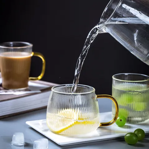 Japanischer Stil Hochborosilikatglas Wasserbecher Transparent Gestreift Kaffee Saft Bier Krug Mit Hitzebeständigem Griff