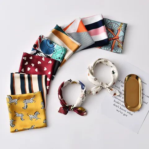 Women Elegant Printed Chiffon Square Scarf Versatile Silk-Like Neck Neckerchief Fashion Headband Accessory Women Students