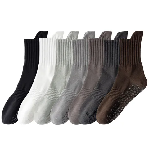 Men's Mid-Calf Sports Yoga Socks Anti-Slip Cotton Blend Breathable Athletic Fitness Gym Floor Crew Socks For Men