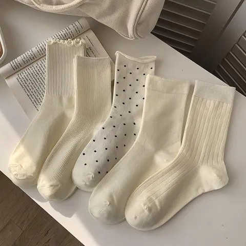 Calcetines Medios Casuales para Mujer Dulce Color Sólido Lunares Borde Lechuga Mezcla de Algodón Moda Diario