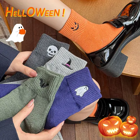 Halloween Skeleton Pumpkin Embroidered Crew Socks Unisex Thickened Warm Cotton Casual Winter Socks