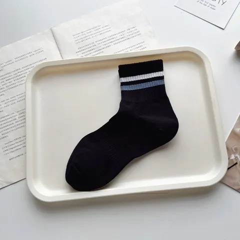 Men Casual Striped Crew Socks Cotton Blend Sweat Absorbent Deodorizing Breathable Athletic Fashion Socks Daily Wear