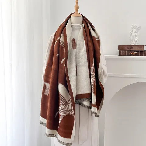 Winter Thickened Faux Cashmere Scarf For Women Retro Horse Jacquard Shawl With Tassels Warm Double Sided Pashmina Wrap For Autumn Winter