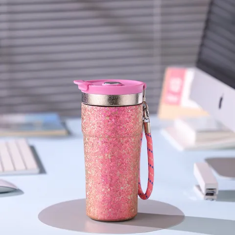 Bouteille d'Eau Isotherme en Titane Pur Tasse Thermos de Voyage Portable Avec Couvercle Magnétique et Lanière