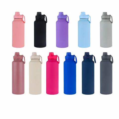Bouteille d'Eau de Sport en Acier Inoxydable Flacon de Voyage Isotherme Portable Avec Poignée et Housse en Silicone pour Extérieur