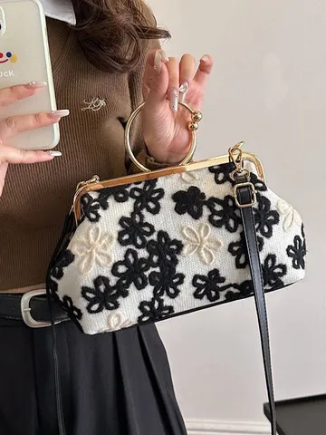 Vintage Elegant Floral Embroidery Velvet Handbag Sequins Evening Bag Gold Handle Chain Shoulder Bag For Qipao Wedding