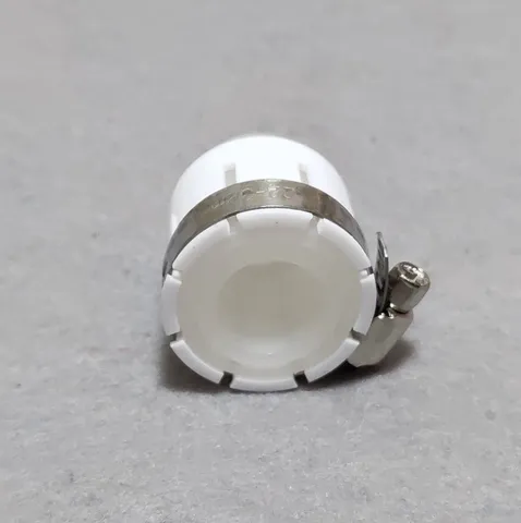 Adaptateur de Robinet Universel Anti-Éclaboussures Connecteur de Filtre à Eau Plastique ABS Collier Inoxydable Raccord de Cuisine