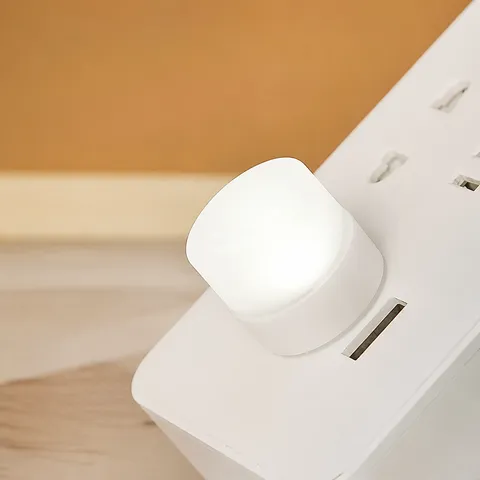 Portable USB LED Night Light Mini Plug In USB Lamp Energy Saving Bedside Reading Light For Bedroom