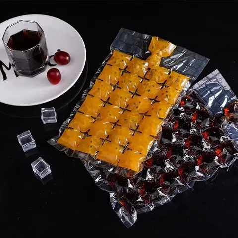 Disposable Self Sealing Ice Cube Bags Transparent Food Grade PE Ice Maker Pouches With Silicone Funnel For Home Kitchen