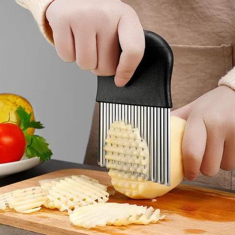 Stainless Steel Wavy Knife Potato Slicer Chopper With Ergonomic Handle For Kitchen French Fry Cutting Gadget