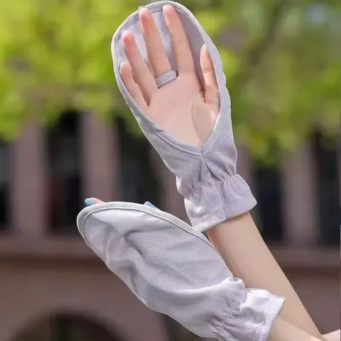 Women's Summer UV Protection Bamboo Fiber Gloves Breathable Mesh Fingerless Short Gloves For Cycling