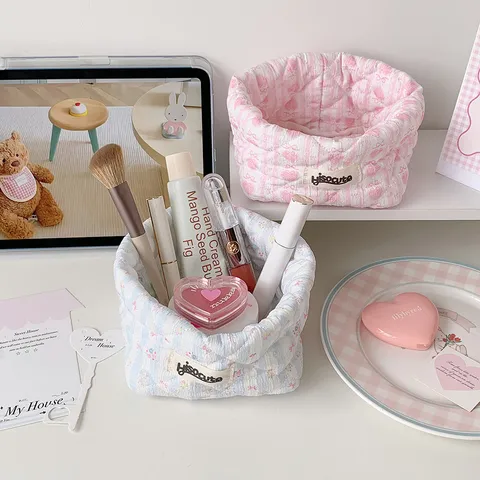 Korean Style Quilted Polyester Storage Basket Cute Bow Heart Desktop Organizer Large Capacity Fabric Stationery Makeup Brush Bag Storage Bin