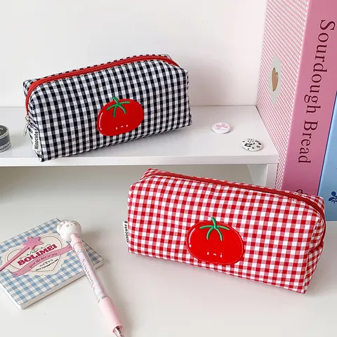 Trousse de Maquillage Brodé Tomate Carreaux Rétro Coréenne Grande Capacité Étui à Crayons Fermeture Éclair Tissu Pochette de Rangement Papeterie Étudiant Mignonne