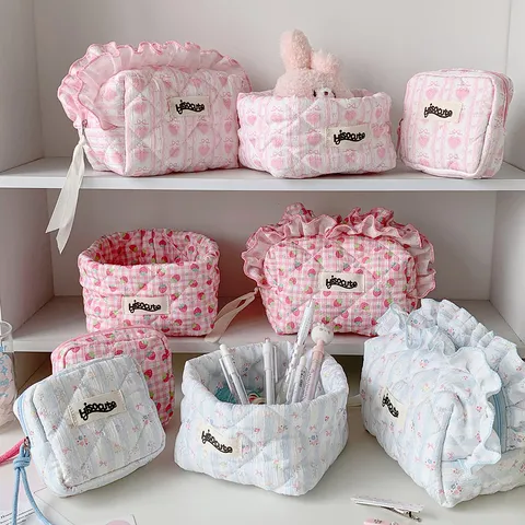Sac de Rangement Matelassé Style Coréen Mignon Fraise Floral Pochette Maquillage Trousse à Crayons