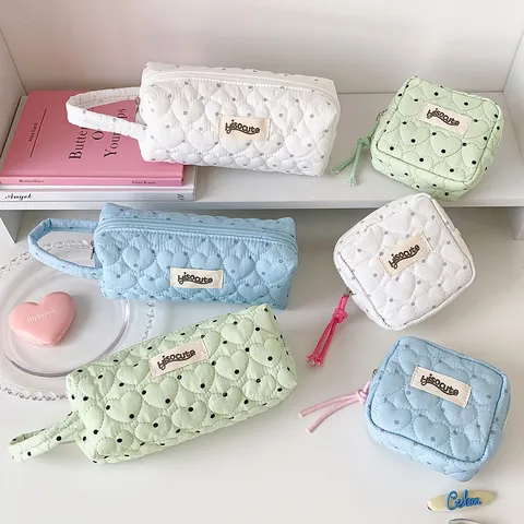 Style INS Coréen Doux Amour Cœur Matelassé Trousse de Maquillage Pochette Cosmétique Portable Mini Sac de Rangement Avec Poignée Pour Femmes