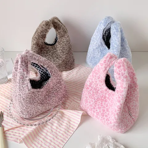 Leopard Print Plush Handbag Soft Faux Fur Tote Bag Cute Casual Commuter Storage Bag Women Winter Fluffy Hand Bag