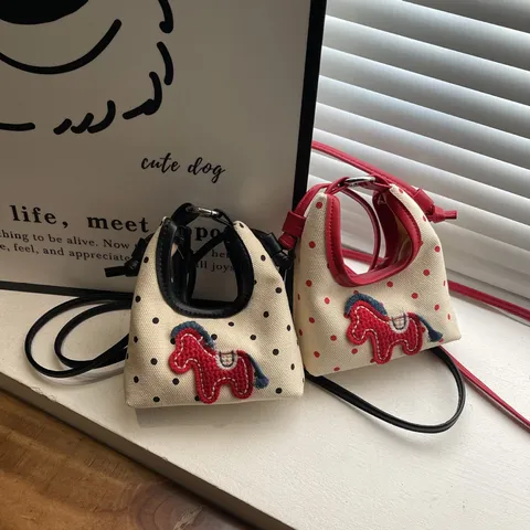 Sac à Bandoulière en Toile à Pois Style Coréen pour Femmes Mini Sac à Main Broderie Cheval Mignon Mode Décontractée Sac à Épaule