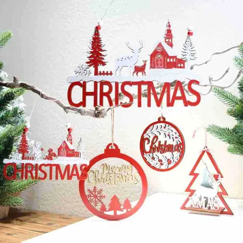 Rotes Hölzernes Weihnachts-Hängeschild Baum Buchstaben Anhänger DIY Heim Wanddekor Xmas Feiertag Party Deko Zubehör