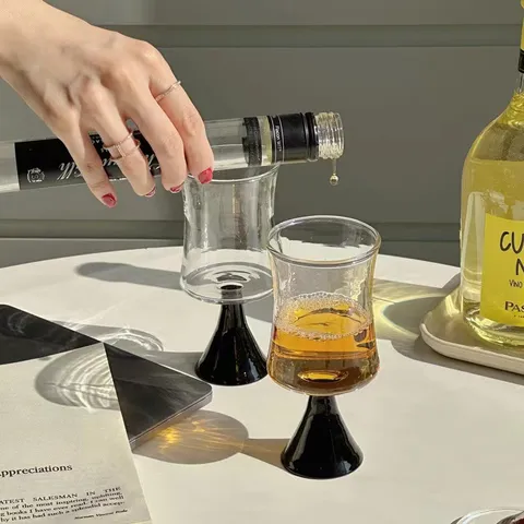 Vintage Französischer Stil Hohes Borosilikatglas Kelch Transparent Gestreift Champagner Weinglas Hitzebeständige Kaffeeglaswaren