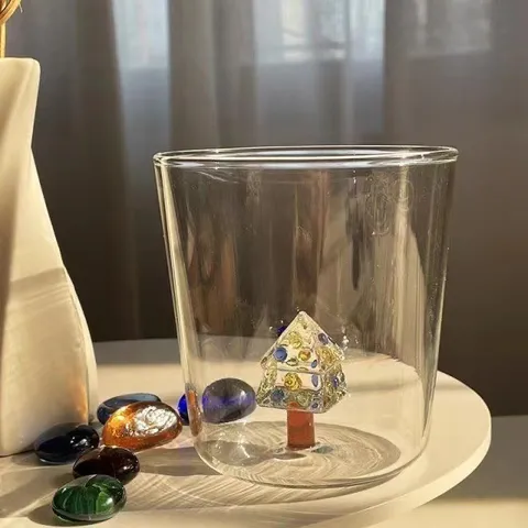 Handgemachte Borosilikatglas Wassertasse Mit 3D Weihnachtsbaum Innen Kreatives Süßes Trinkgeschirr Geschenk Für Party
