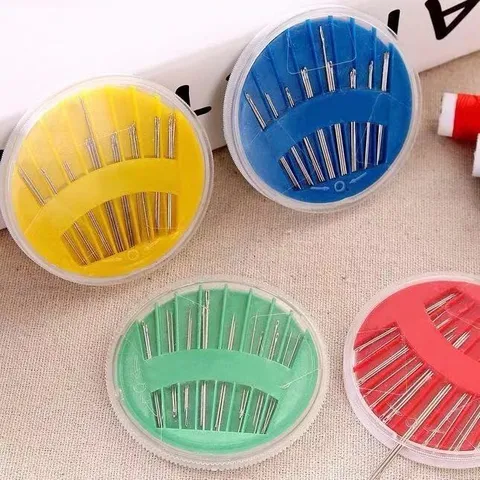 Kit de Boîte à Couture Ronde Portable Ménage Coque en Plastique Set d'Aiguilles à Coudre pour Réparation Quotidienne