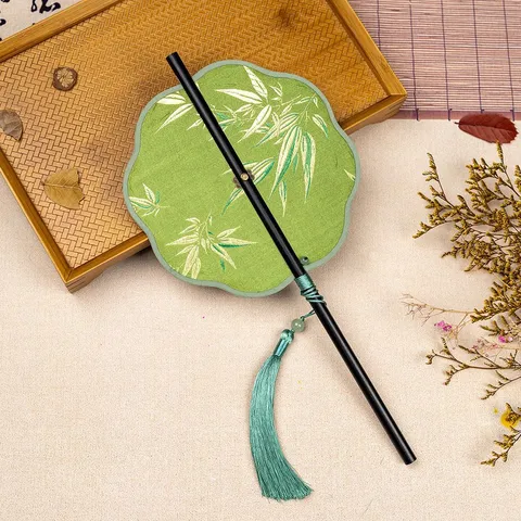 Abanico Plegable Chino Clásico Tradicional Mango de Bambú Portátil Abanico de Mano Retro Bordado Para Fotografía Hanfu Enfriamiento Diario