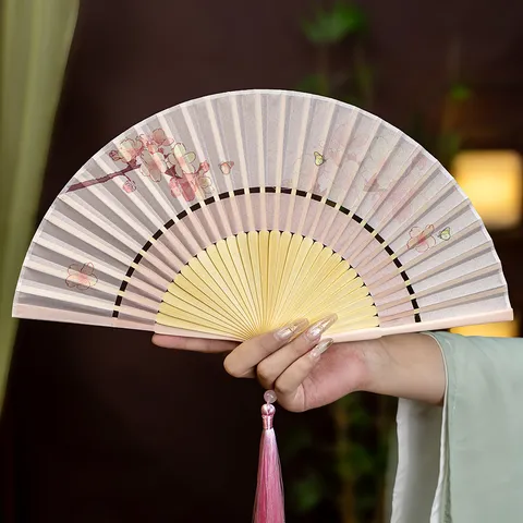 Eventail Pliant de Style Chinois Soie Bambou Eventail de Danse Portable Vintage Ginkgo Fleurs Impression Eventail à Main Pour Hanfu Qipao Fête