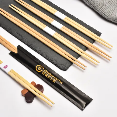 Japanese Style Disposable Bamboo Chopsticks Natural Carbonized Wood Pointed Sushi Chopsticks For Dining