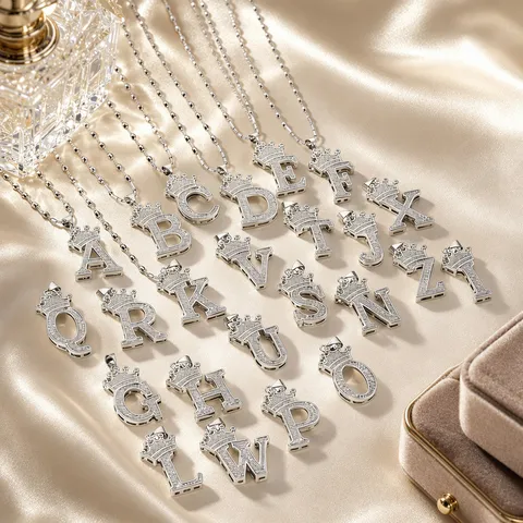 Fashion Copper Zirconia Crown Letter Pendant Necklace Luxury Cubic Zirconia Initial Pendant Necklace For Women Jewelry