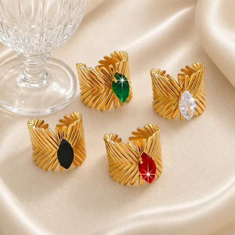 Minimalist Stainless Steel Open Ring Gold Plated Rhinestone Geometric Ring Fashion Finger Jewelry Gift