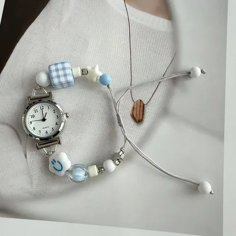 Orologio da Donna con Cinturino di Perline INS Minimalista Simpatico Orologio al Quarzo con Quadrante Piccolo per Studenti Gioielli di Moda