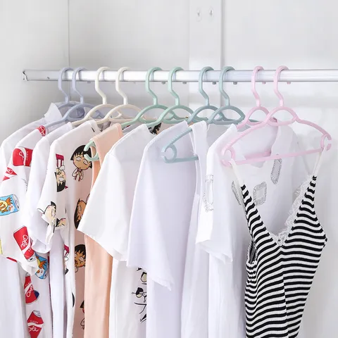 Household Plastic Clothes Hanger Traceless Non-Slip Seamless Wardrobe Storage Rack Nordic Style Clothes Drying Hangers