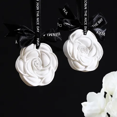 White Camellia Plaster Aromatherapy Pendant Long Lasting Fragrance Air Freshener For Wardrobe And Car Interior Home Decor