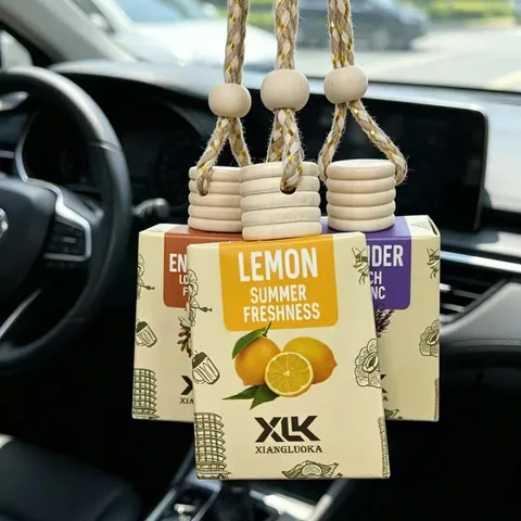 Auto Lufterfrischer Anhänger Glas Parfümflasche Langanhaltender Duft Hängendes Ornament Auto Innendekoration