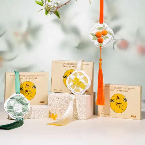 Chinese Style Gypsum Scent Hanging Car Home Air Freshener Relief Floral Aroma Diffuser Wardrobe Deodorant Gift Box