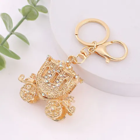 Cinderella Pumpkin Carriage Keychain Rhinestone Crystal Metal Car Key Ring Cute Bag Pendant Graduation Gift For Women