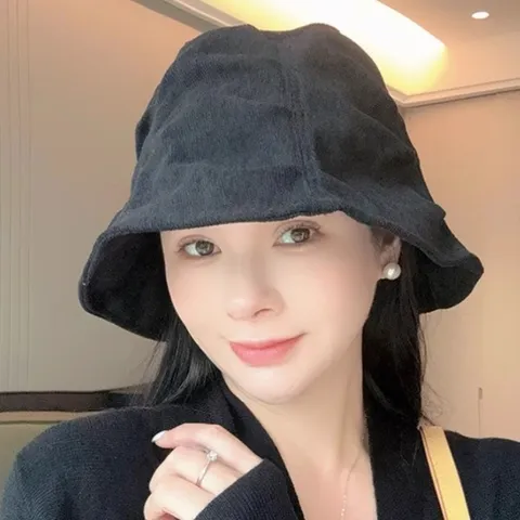 Japanese Vintage Corduroy Bucket Hat Women Casual Solid Color Pleated Warm Windproof Winter Basin Hat Fashion Accessories
