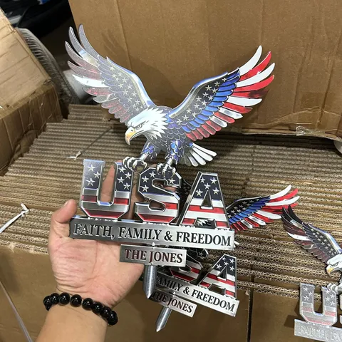 American Eagle Metallschild USA Patriotisch Gartenstecker Glaube Familie Freiheit Außenhof Dekorative Plakette Geschenk