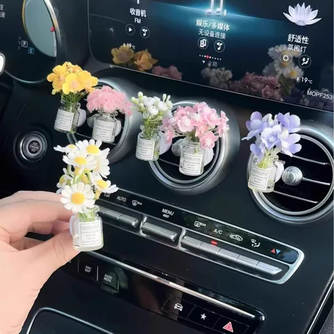 Creative Car Air Vent Aromatherapy Clip Cute Mini Glass Bottle Artificial Flower Fresh Fragrance Interior Decoration