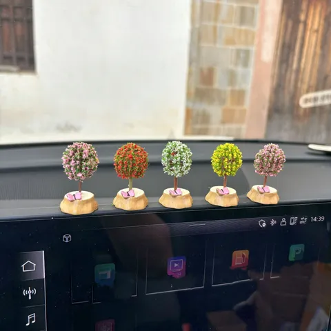 Adorno de Mini Árbol para Coche Decoración de Salpicadero Planta Verde Artificial Micro Paisaje Accesorios de Estilo Interior