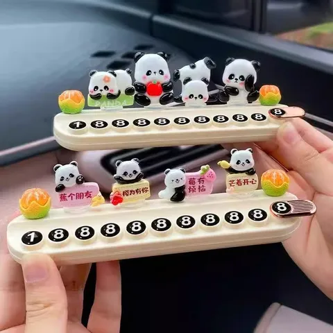 Placa de Estacionamiento Temporal de Coche Panda Lindo Creativa Aromaterapia Tarjeta de Teléfono Móvil en Movimiento Decoración Interior de Coche