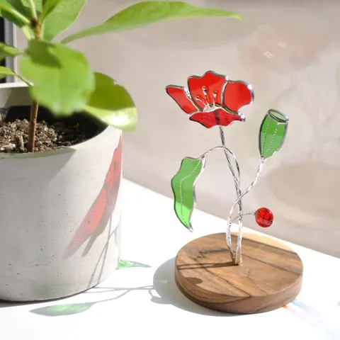 Modern Stainless Steel Stained Glass Poppy Flower Suncatcher Ornament Botanical Floral Metal Sculpture With Wood Base For Home Living Room Decoration