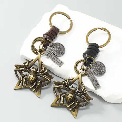 Retro Punk Spider Star Keychain Woven Cowhide Leather Cord Key Ring Gothic Metal Pendant For Car Bags Men Women Accessories