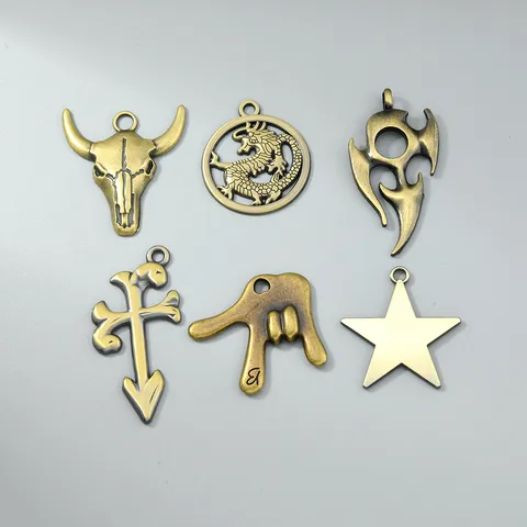 Retro Zinc Alloy DIY Charms Bull Head Dragon Flame Anchor Cross Rock Gesture Pentagram Pendant For Necklace Making Individual Hip Hop Vintage Pendants Jewelry Findings Accessories