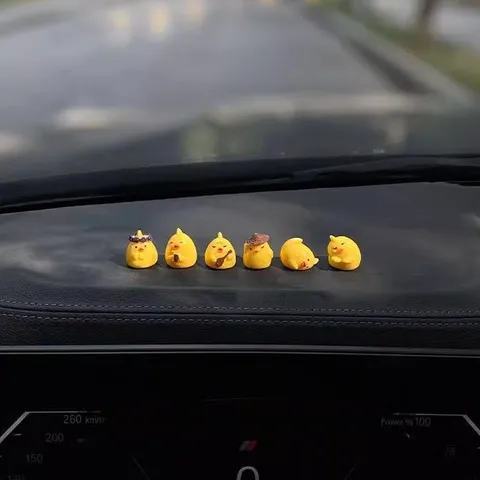 Mignons Ornements de Tableau de Bord de Voiture en Résine Jaune Poussin Décoration