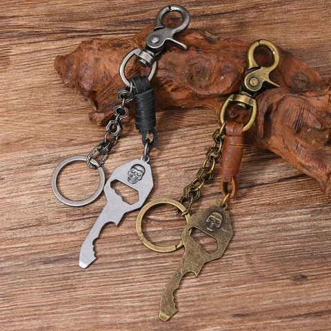 Porte-clés Crâne Punk Rétro Enveloppé de Cuir Alliage de Zinc Anneau en Métal Pendentif Gothique Hommes pour Accessoires Jeans