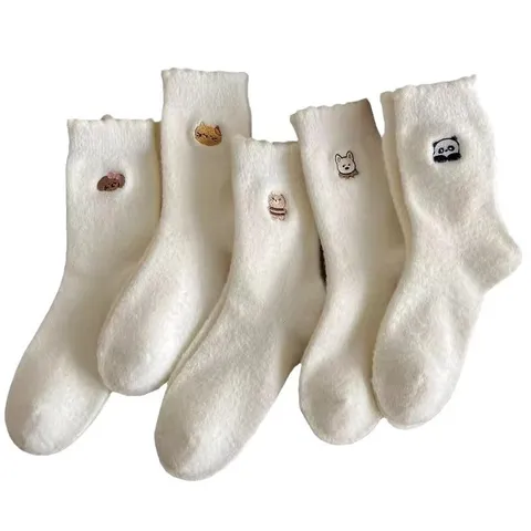 Women Winter Warm Plush Crew Socks Cute Cartoon Animal Embroidery Thickened Soft Casual Home Sleep Socks