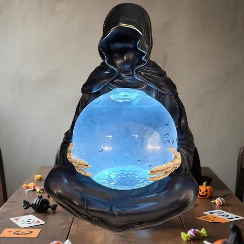 Halloween Sensenmann Kristallkugel Ornament Leuchtend Blau LED Licht Harz Skelett Totengott Schreibtisch Dekoration Für Party Zuhause